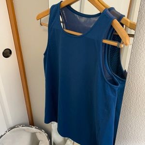 Oiselle tank